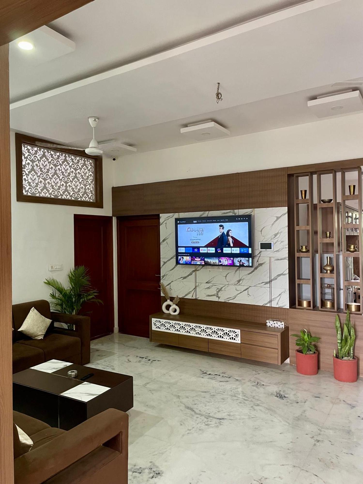 Karni Nivvas - Luxury Redefined Villa Udaipur Luaran gambar