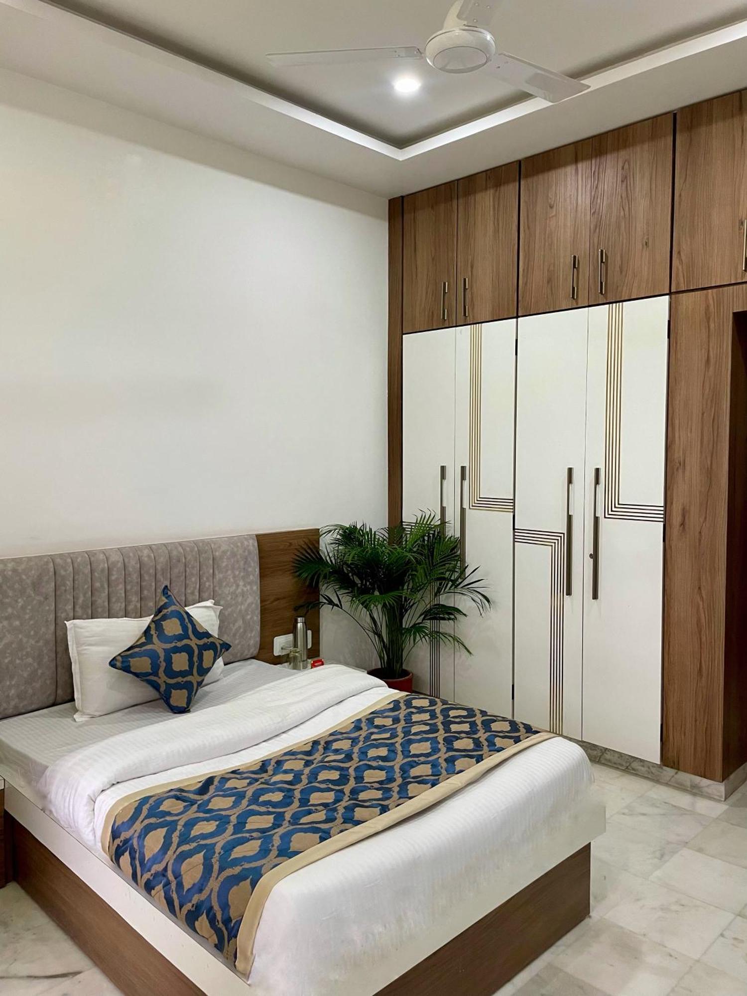 Karni Nivvas - Luxury Redefined Villa Udaipur Luaran gambar